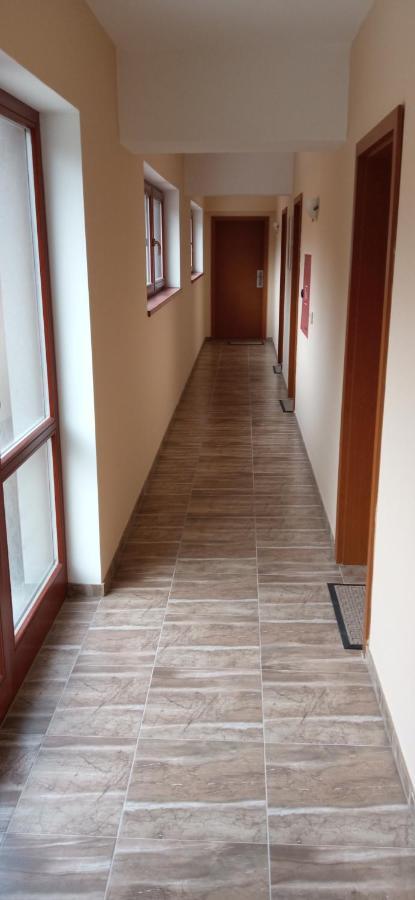 Penzion Ratmírák Maly Ratmirov Esterno foto