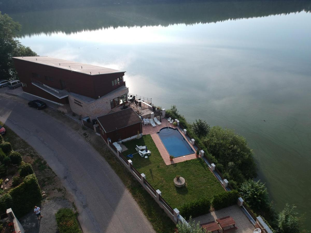 Penzion Ratmírák Maly Ratmirov Esterno foto